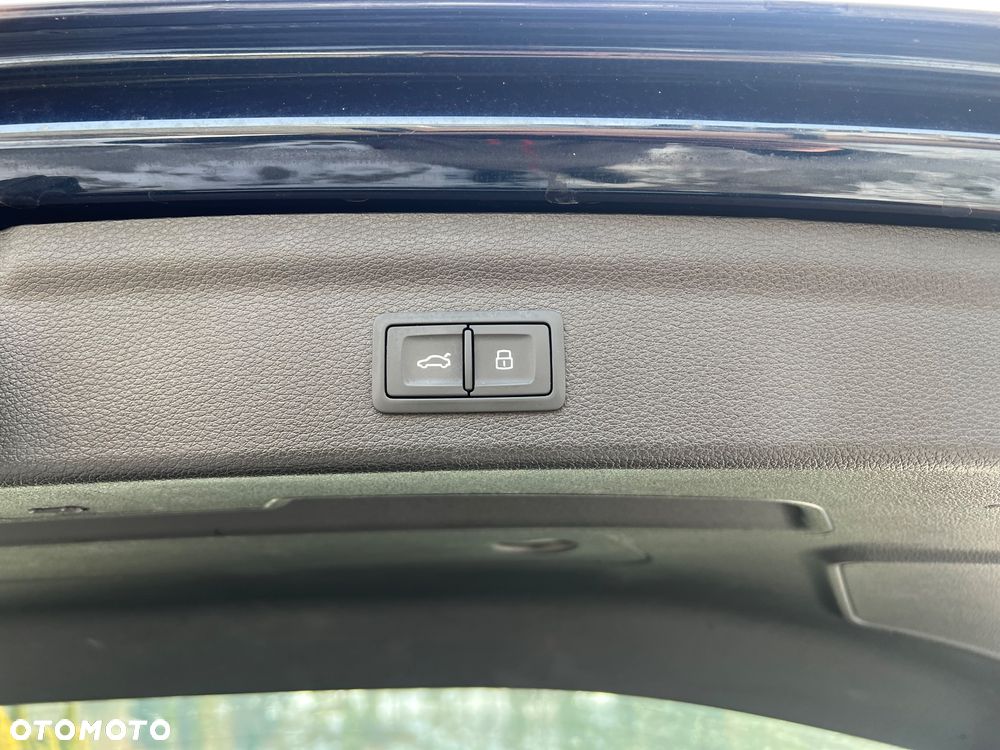 Audi Q3 35 TDI Advanced S tronic - 34