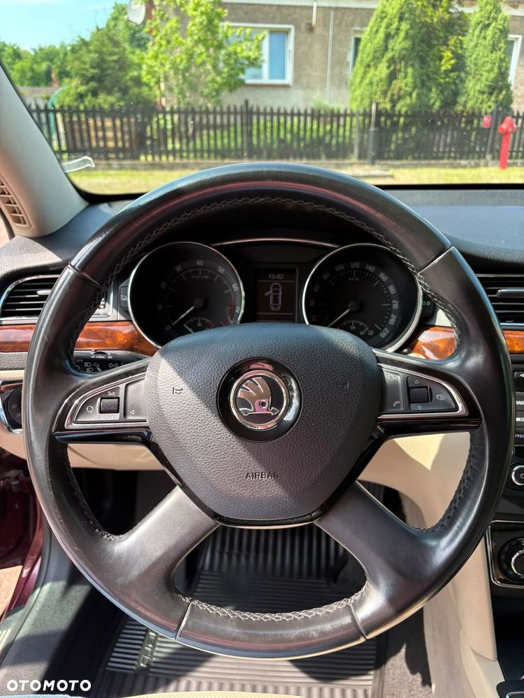 Skoda Superb 1.8 TSI 4x4 Platinum - 22