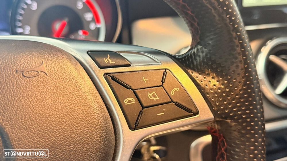 Mercedes-Benz GLA 200 CDi AMG Line - 35