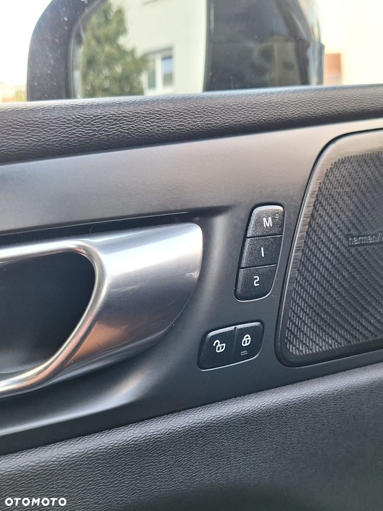 Volvo XC 60 B5 D AWD Geartronic RDesign - 20