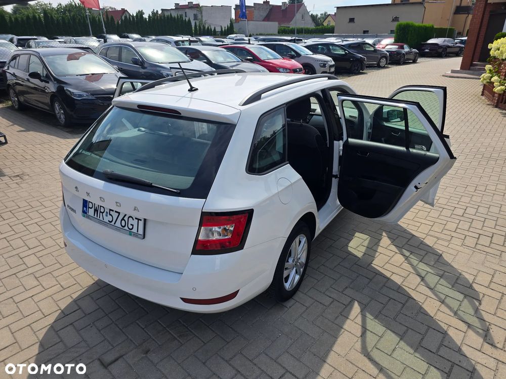 Skoda Fabia - 37