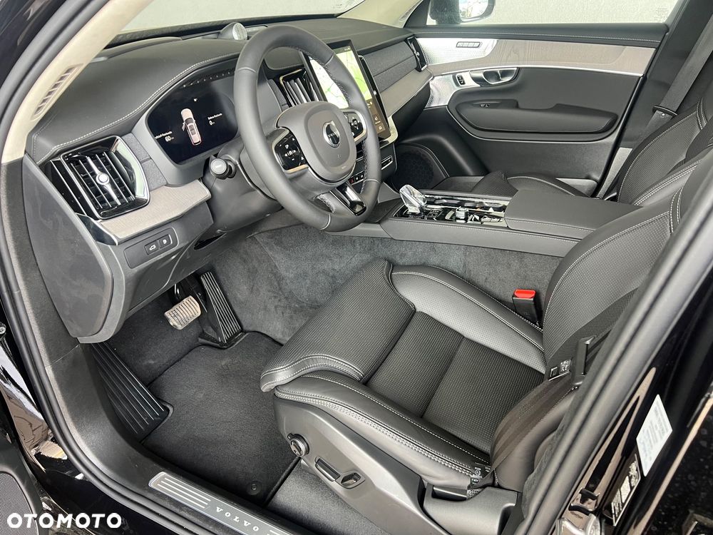 Volvo XC 90 T8 AWD Plug-In Hybrid Ultra Bright 7os - 25