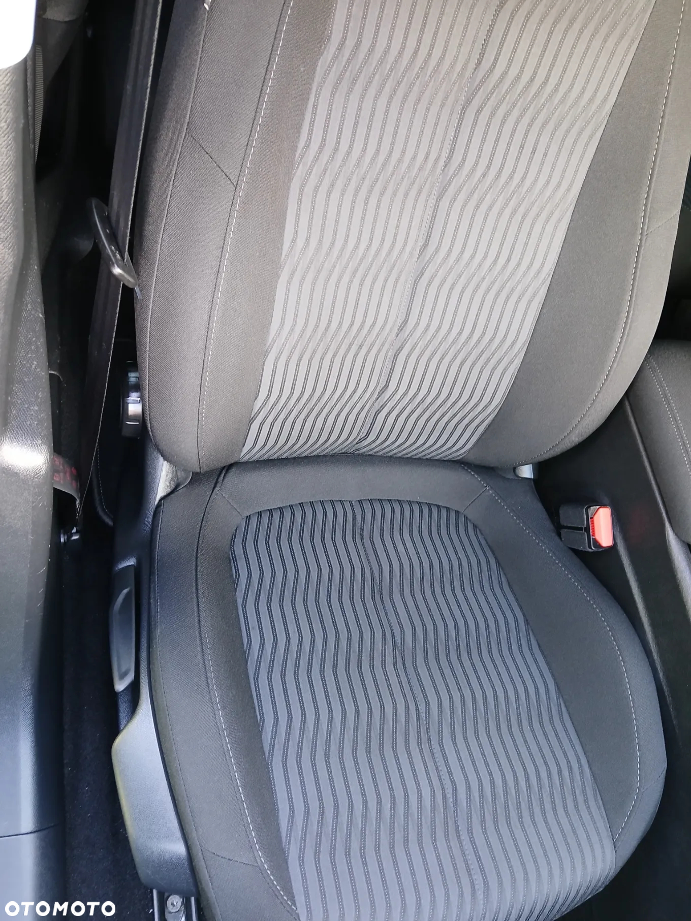 Peugeot 308 BlueHDi FAP 120 Stop & Start Active - 28
