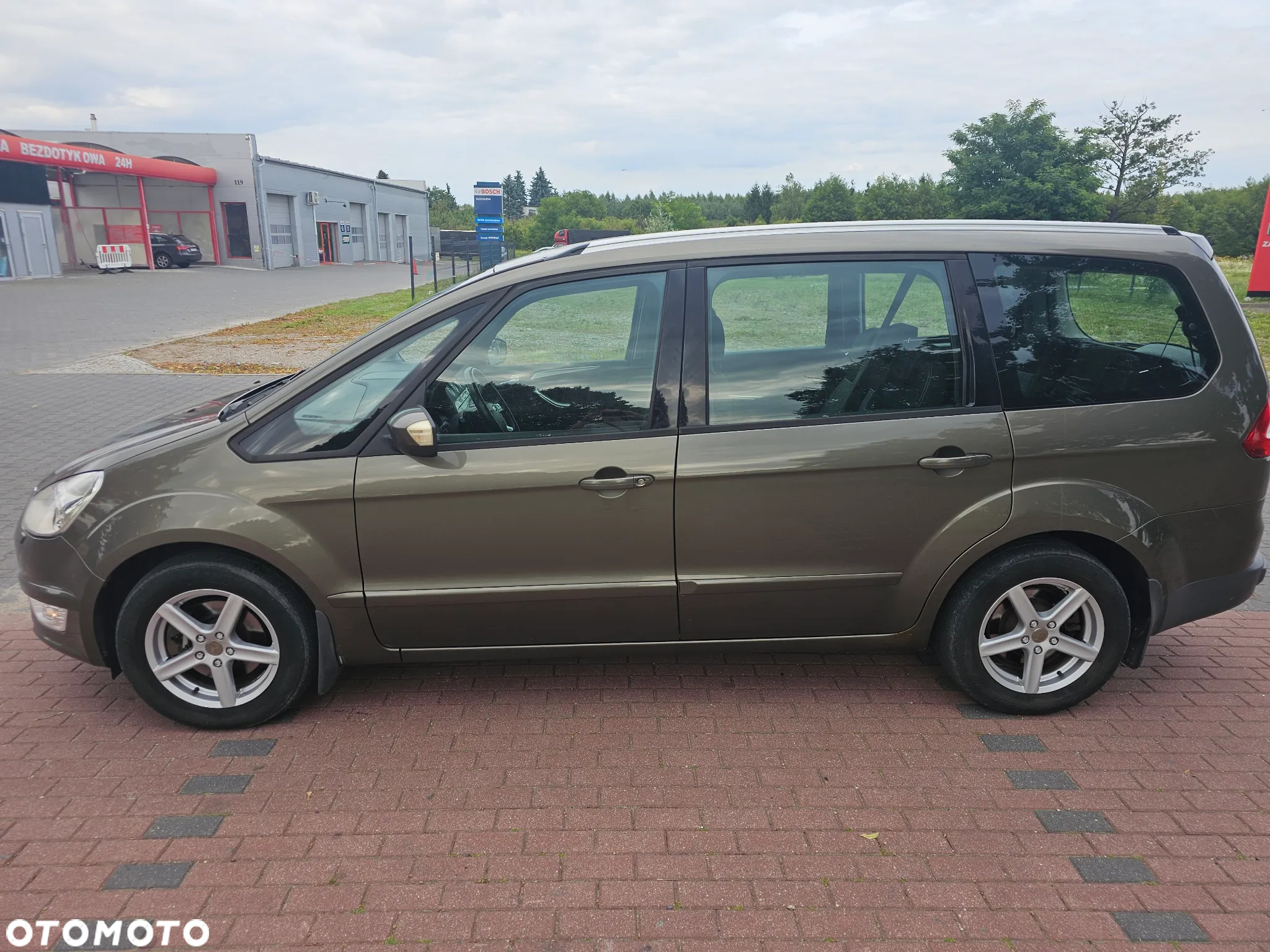 Ford Galaxy 2.0 Business Edition - 11