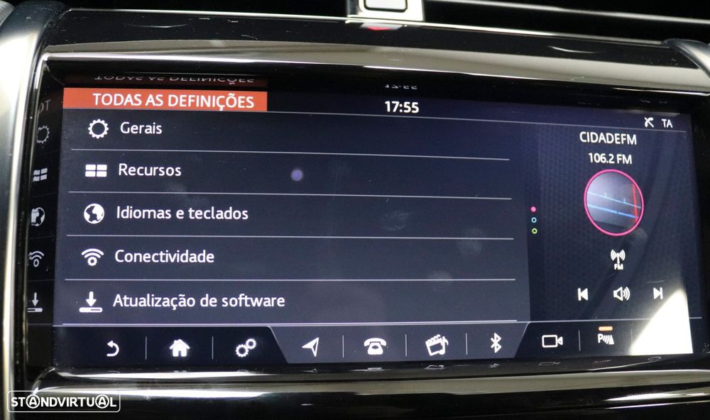 Land Rover Discovery Sport 2.0 eD4 R-Dynamic SE 7L - 30