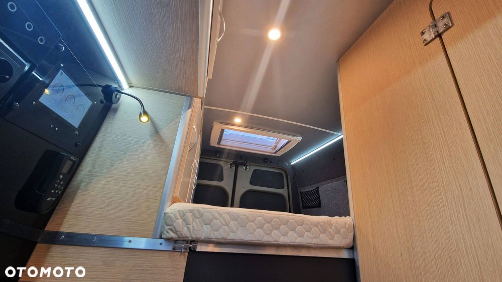 Volkswagen Crafter Kamper - 29
