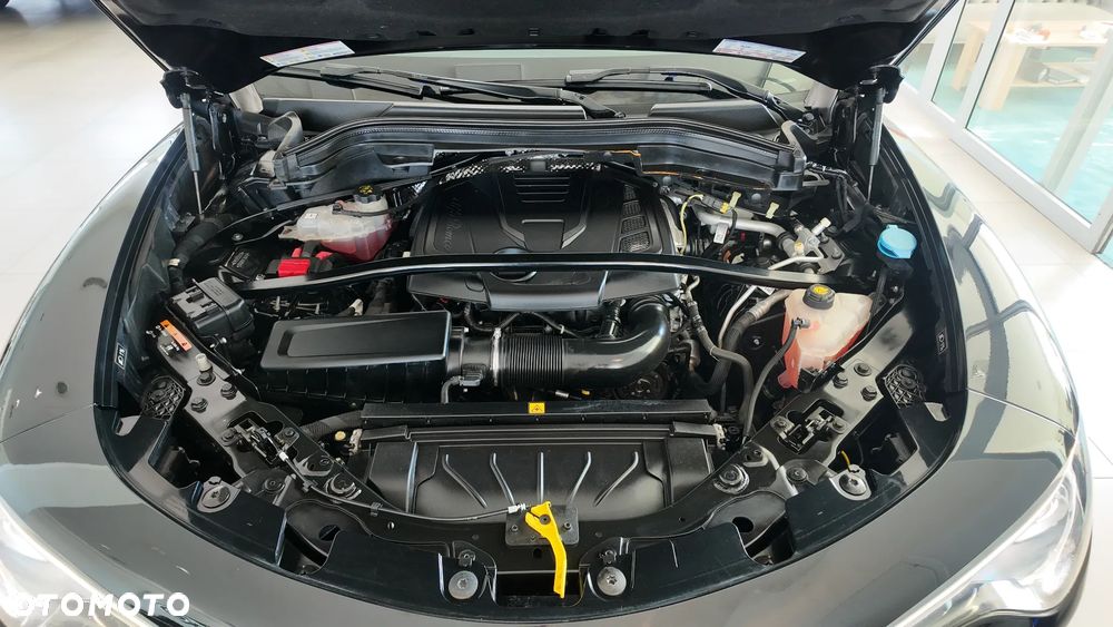 Alfa Romeo Stelvio 2.0 Turbo 16V AT8-Q4 Sprint - 31