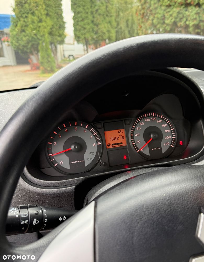 Mitsubishi Colt - 10