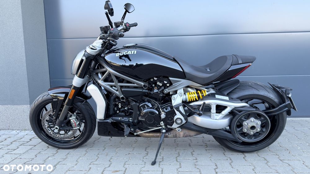 Ducati Diavel - 15
