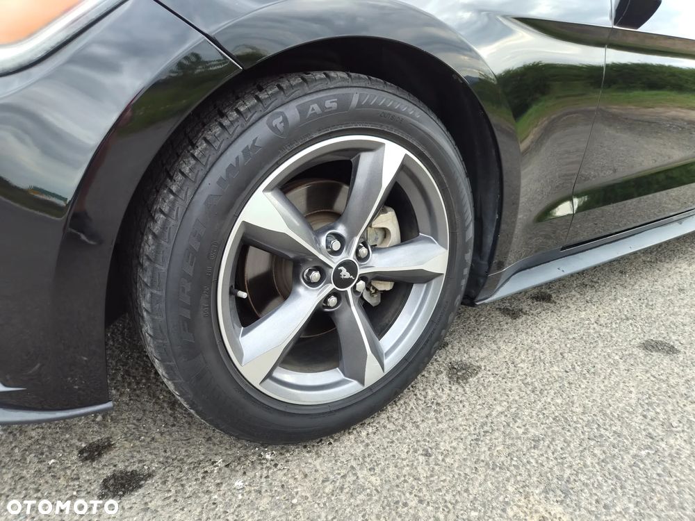 Ford Mustang 3.7 V6 - 15