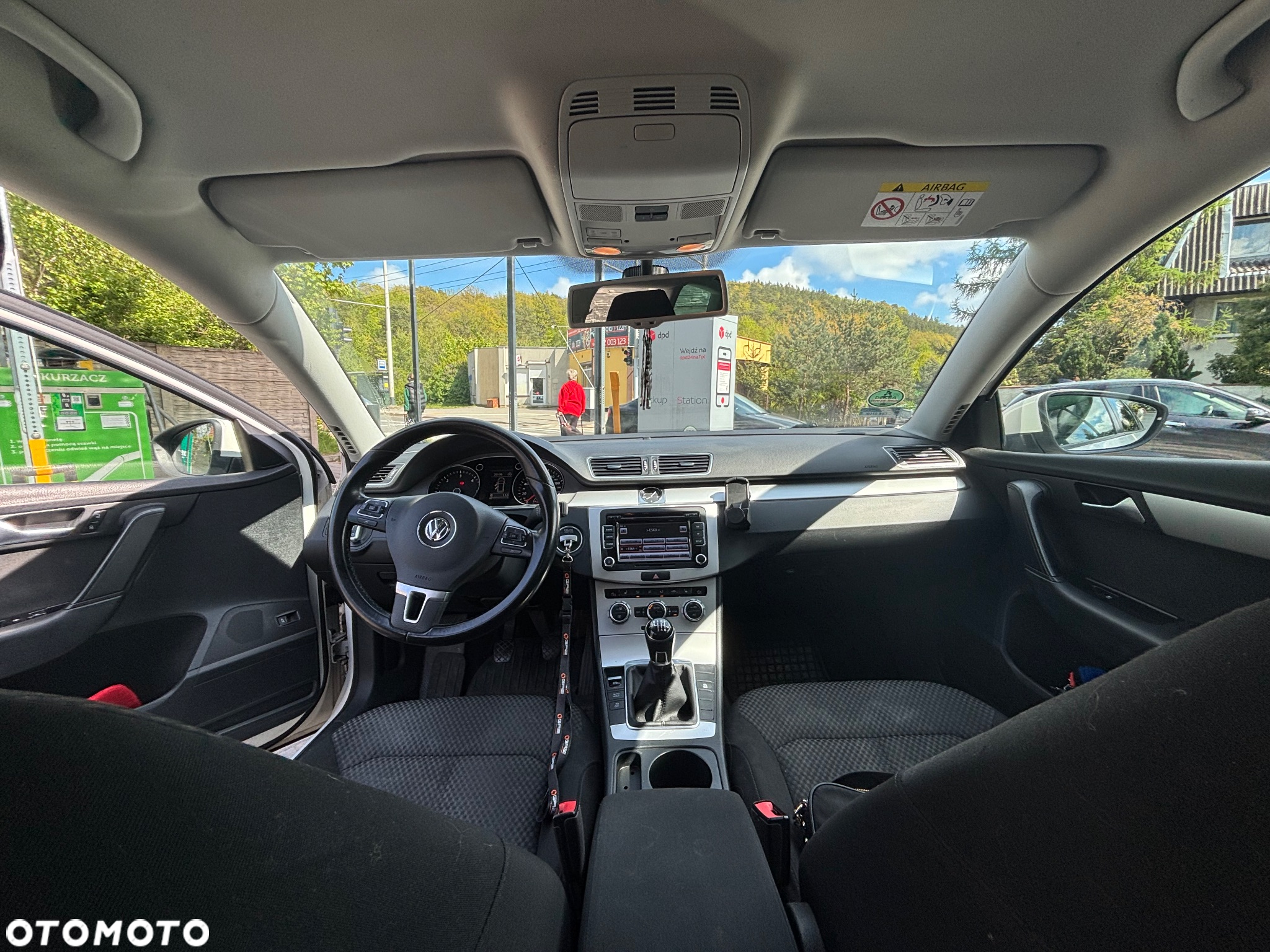 Volkswagen Passat 1.6 TDI Trendline - 5
