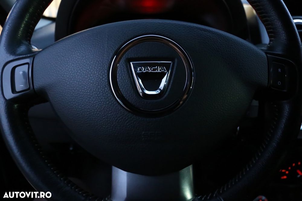 Dacia Duster 1.5 dCi 4x4 Prestige - 22