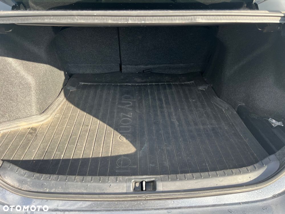 Toyota Corolla 1.6 Comfort MS - 18