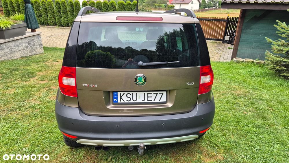 Skoda Yeti 1.8 TSI DSG 4x4 Elegance PLUS EDITION - 4