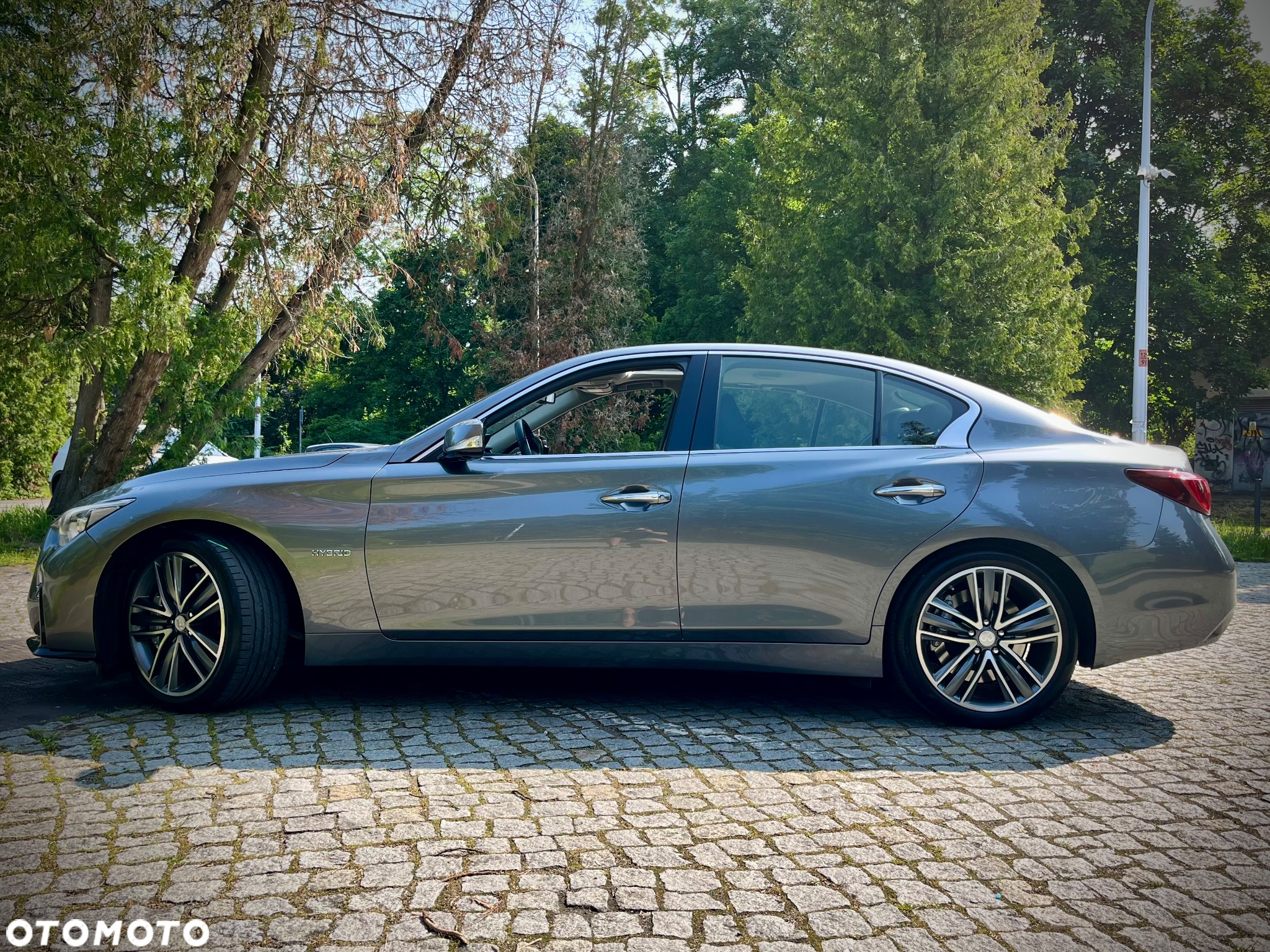 Infiniti Q50 Hybrid AWD Premium - 6