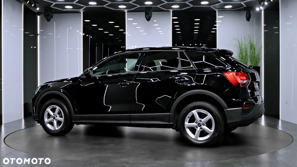 Audi Q2 35 TFSI S tronic - 4