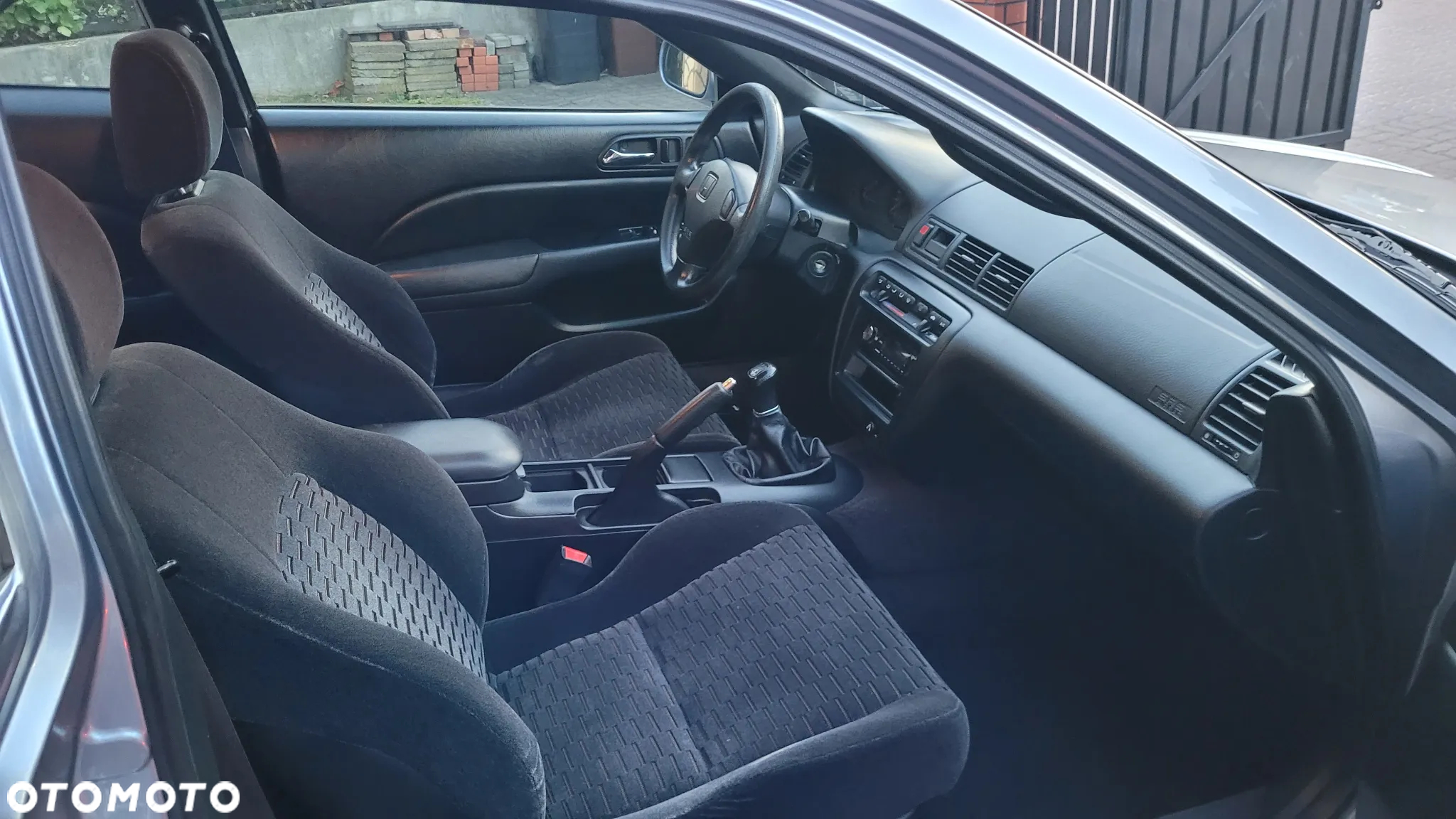 Honda Prelude 2.0i S - 12