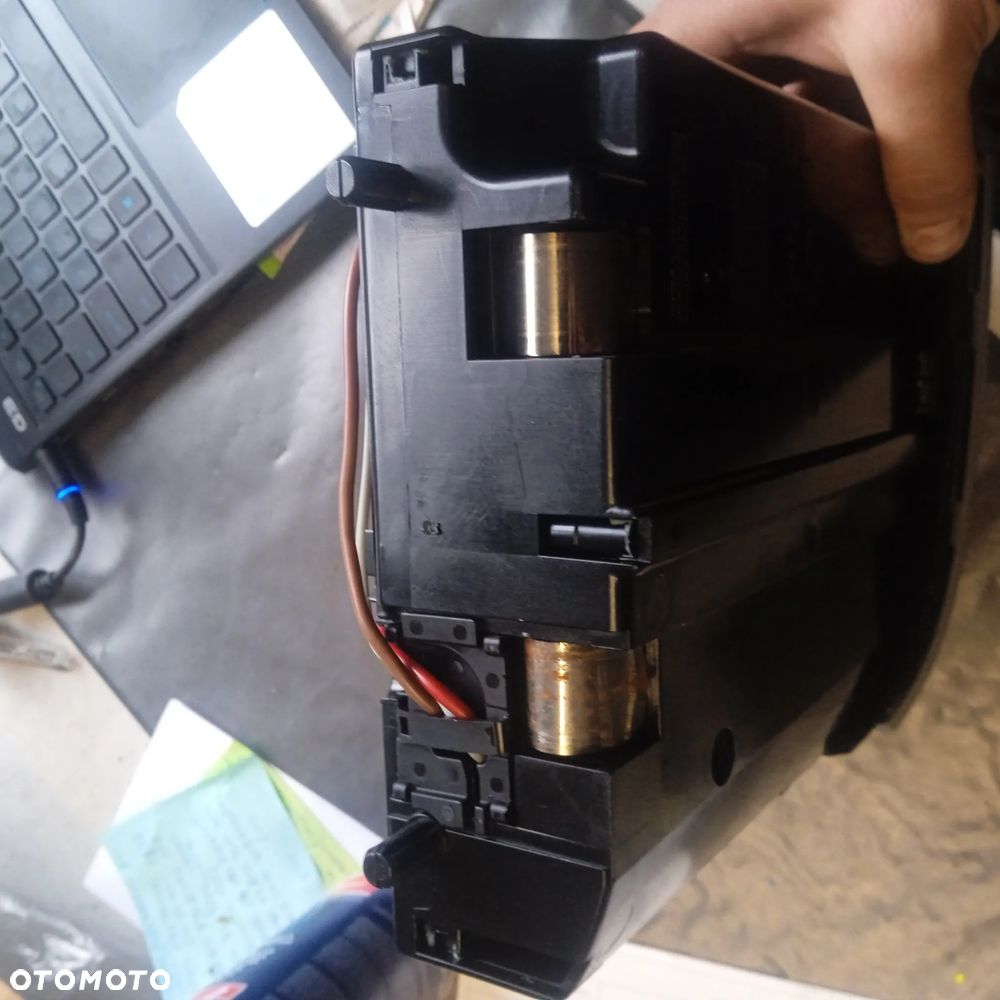 Uchwyt na kubki T5 multivan 7H5858601G - 7