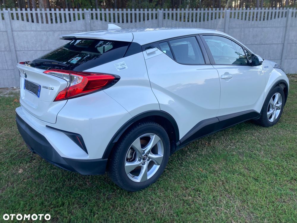 Toyota C-HR - 3