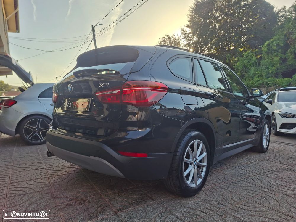 BMW X1 sDrive18d Sport Line - 6