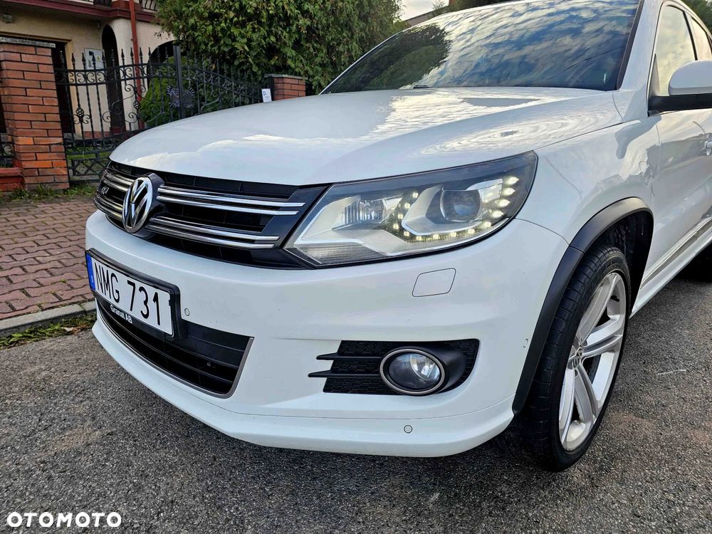 Volkswagen Tiguan 2.0 TDI 4Mot Perfectline R-Style DSG - 9
