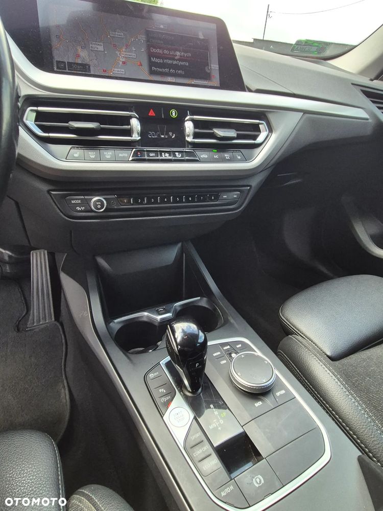 BMW Seria 2 218i M Sport sport - 23