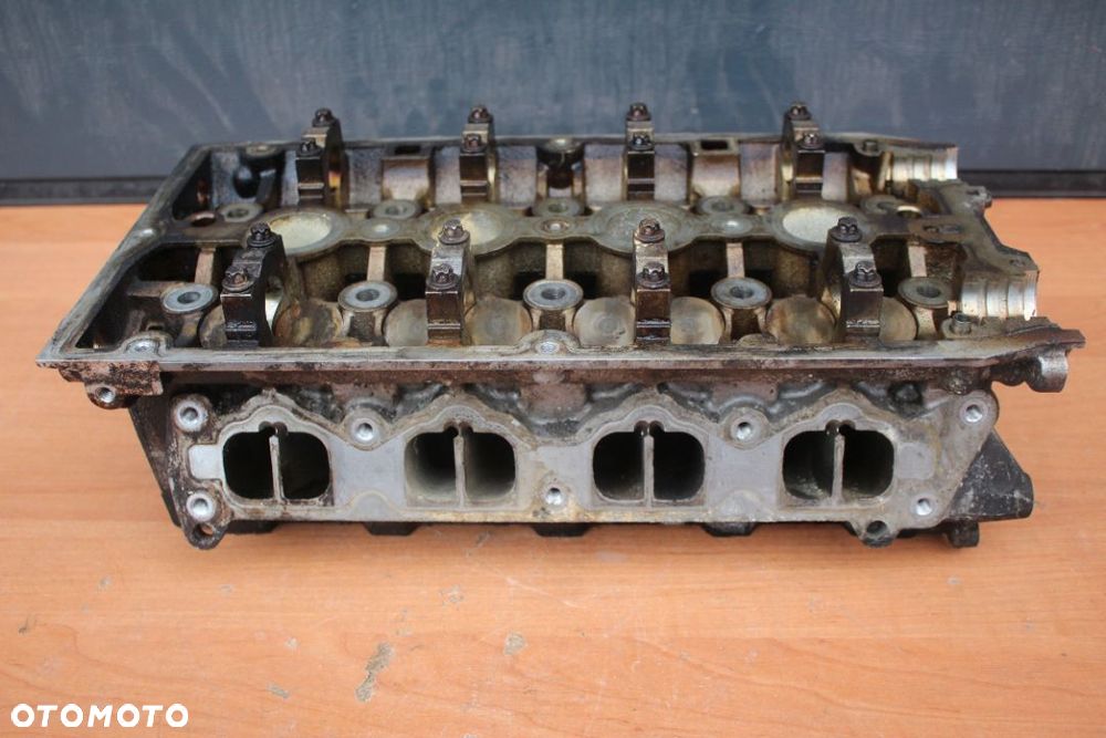 GŁOWICA CYLINDRÓW OPEL ASTRA J MERIVA B 1.6 16V 116KM A16XER - 2