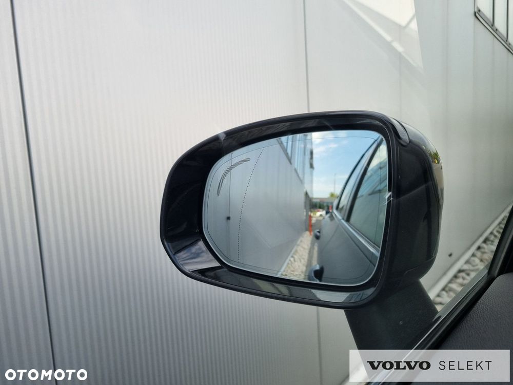 Volvo XC 60 - 40