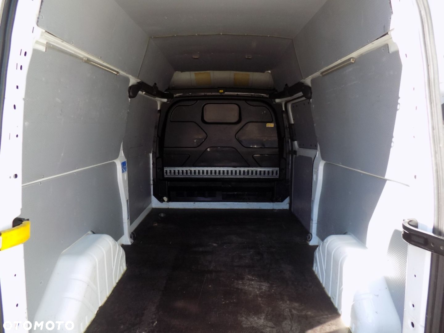 Ford Transit Custom - 16