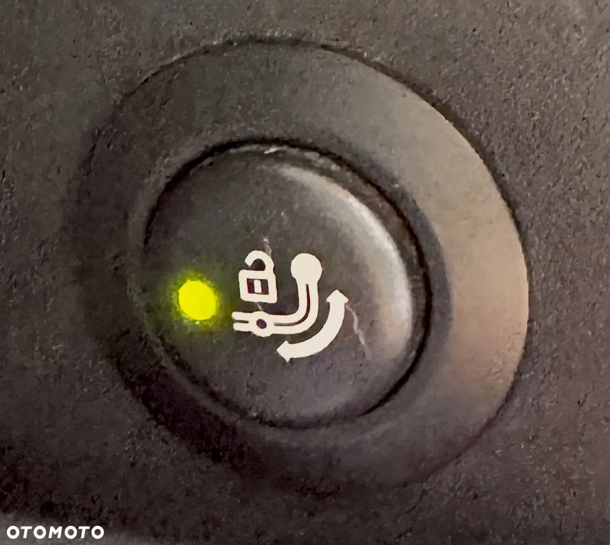 BMW Seria 5 - 36