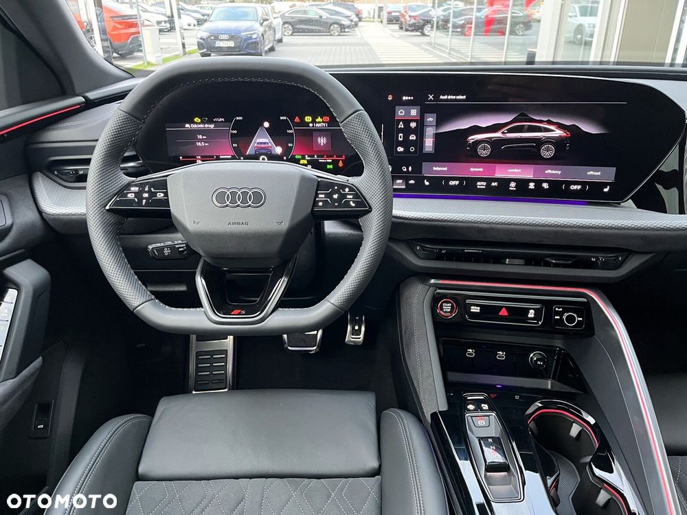 Audi Q5 Sportback - 14