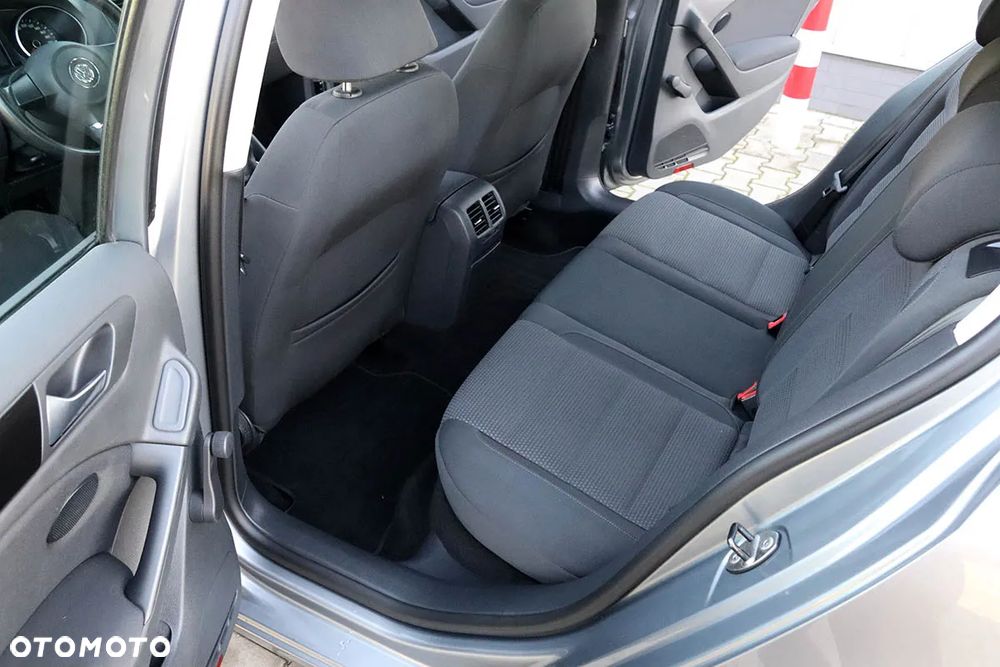 Volkswagen Golf 1.4 Team - 27