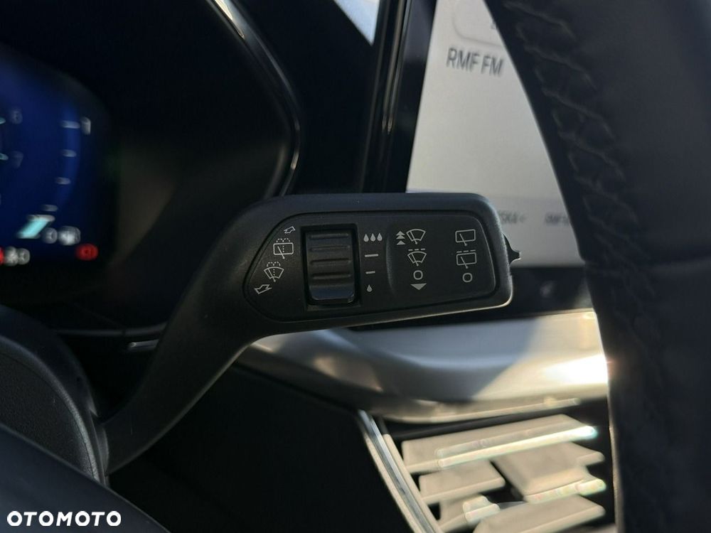 Ford Focus 1.0 EcoBoost Hybrid TITANIUM STYLE - 19