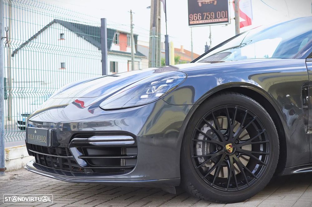 Porsche Panamera Sport Turismo 4 E-Hybrid - 13