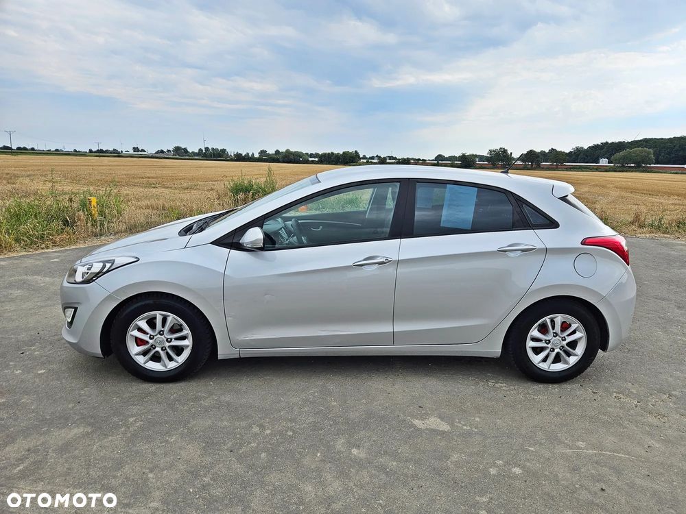 Hyundai i30 1.6 Automatik Style - 17