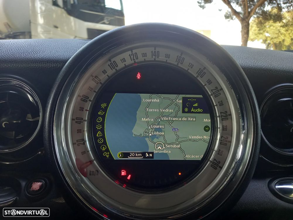 MINI 3 Portas Cooper D - 12