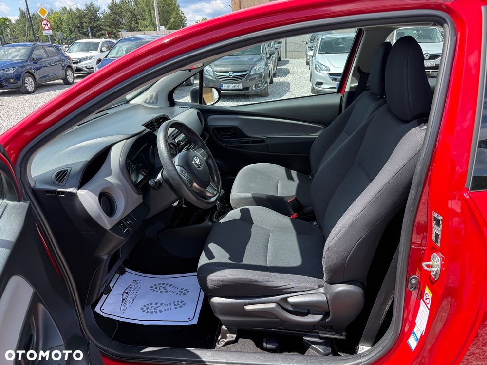 Toyota Yaris 1.0 Entry EU5 - 8