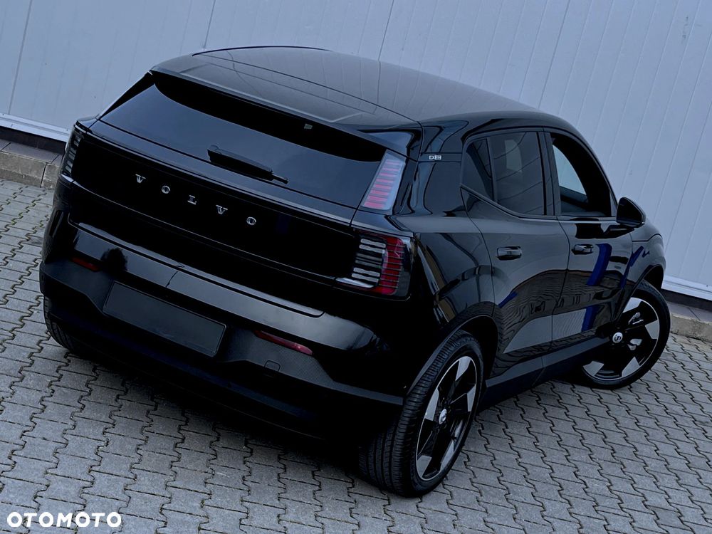 Volvo EX30 Twin Motor Performance AWD Ultra - 9