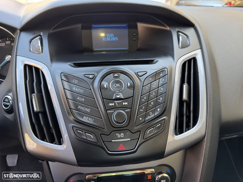 Ford Focus 1.0 SCTi Titanium - 15