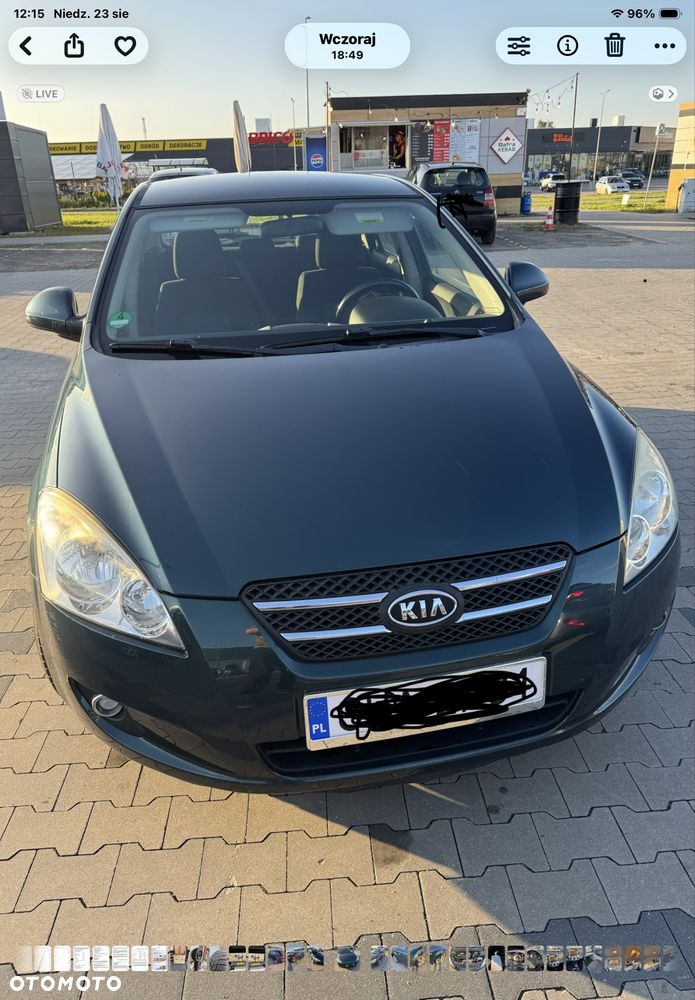 Kia Ceed - 1