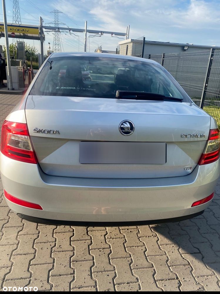 Skoda Octavia 2.0 TDI Elegance - 6
