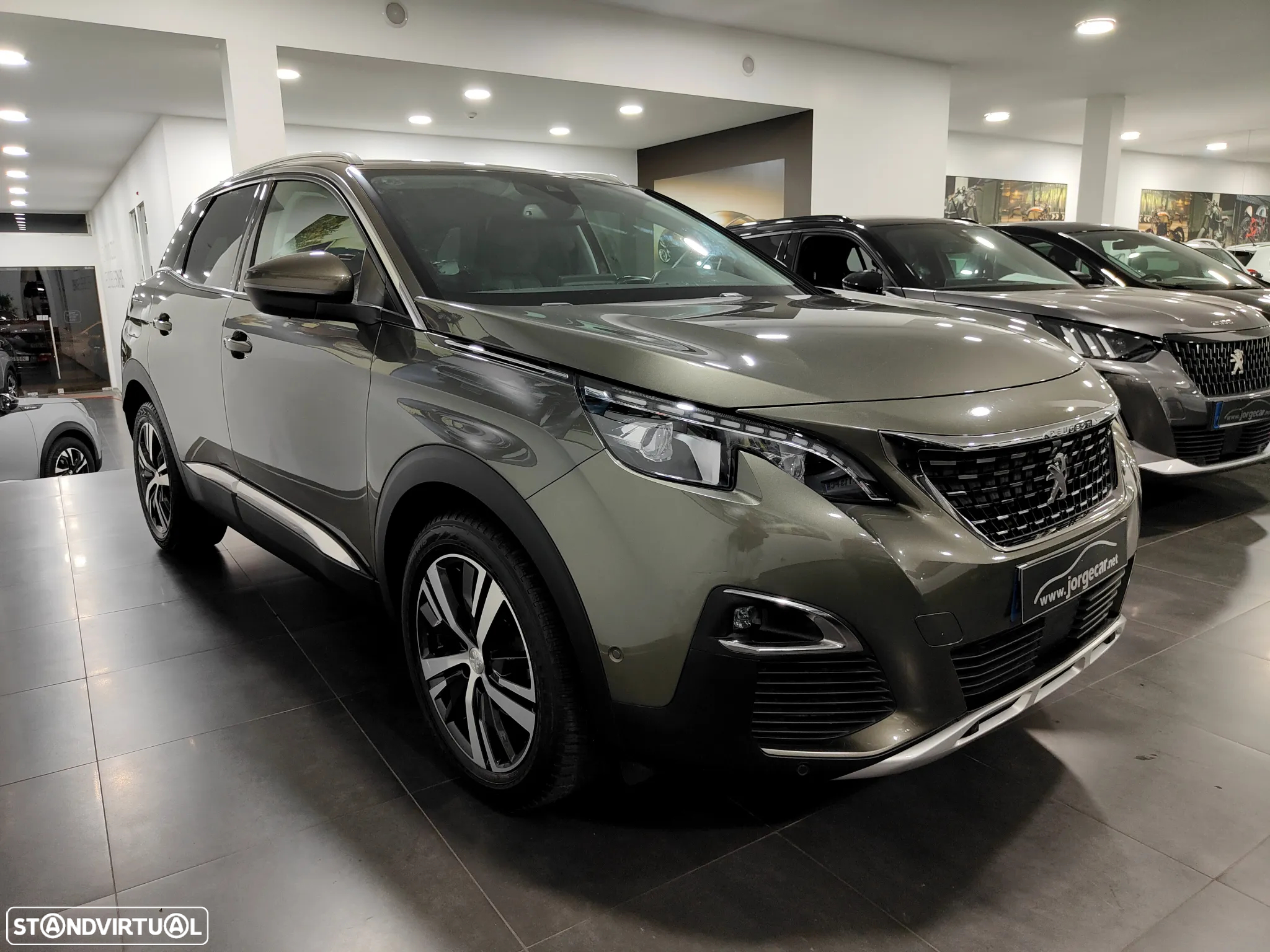 Peugeot 3008 1.2 PureTech Allure EAT8 - 3
