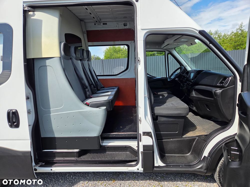 Iveco Daily - 20