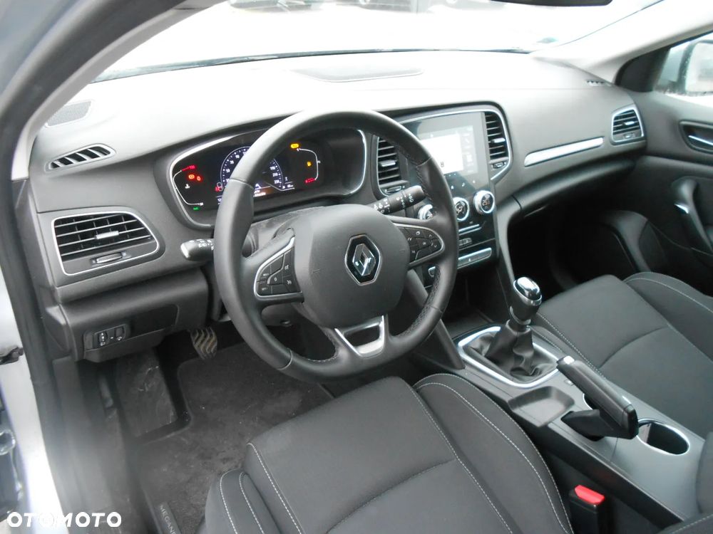 Renault Megane ENERGY dCi 110 PLAY - 12