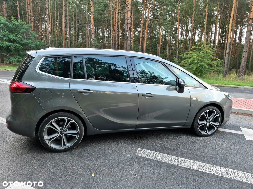 Opel Zafira 1.6 CDTI Cosmo - 32