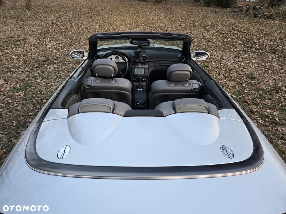 Mercedes-Benz CLK - 8