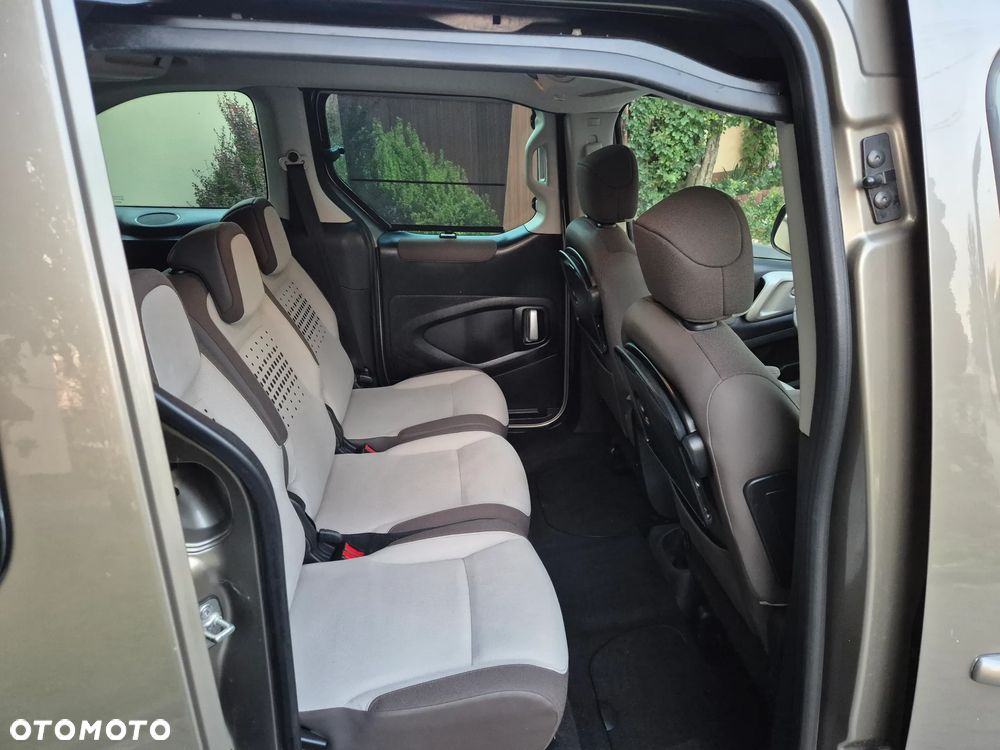 Citroën Berlingo Multispace HDi 115 FAP Exclusive - 25