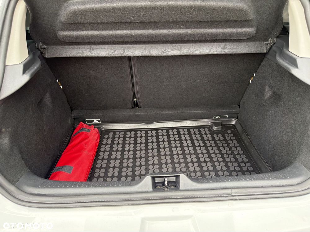 Renault Clio 1.2 16V Limited - 18