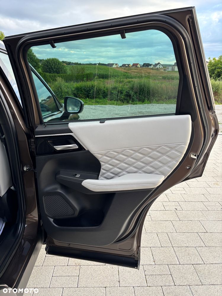 Mitsubishi Outlander - 24