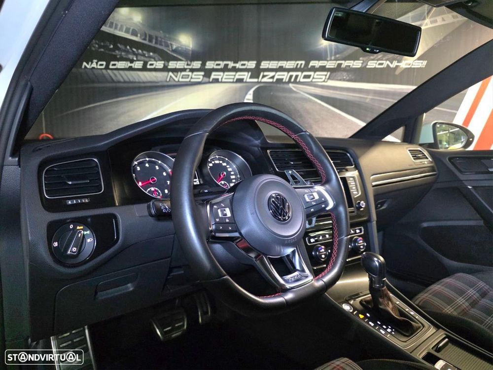 VW Golf 2.0 TSi GTi DSG - 16